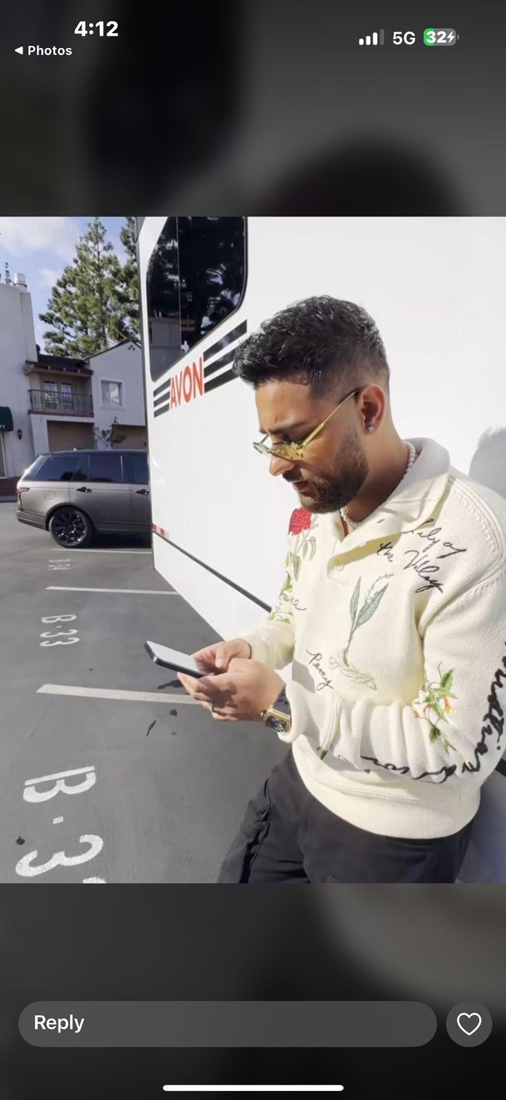 Floral Embroidered Sweatshirt - Image 3