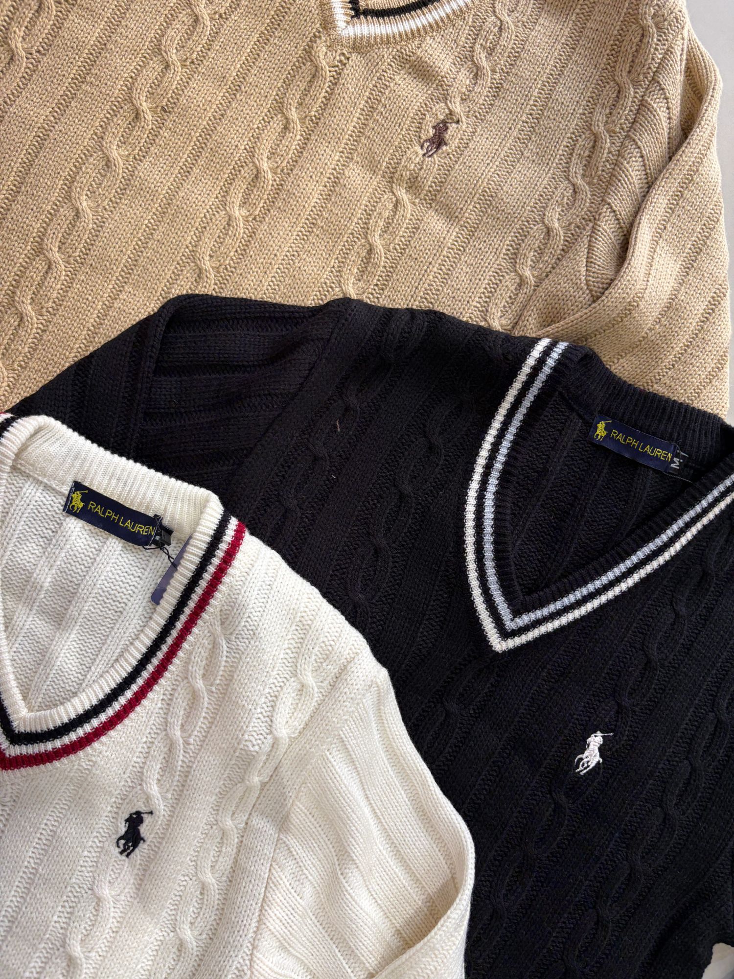 Sweater V Neck - Image 8